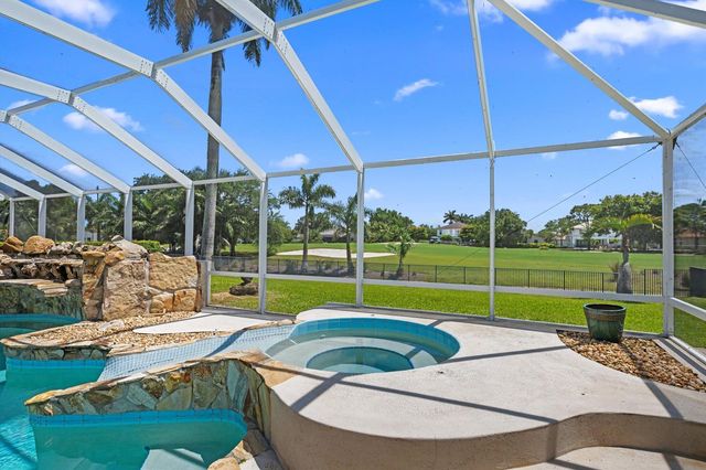 15880 Meadow Wood Drive, Wellington, FL 33414