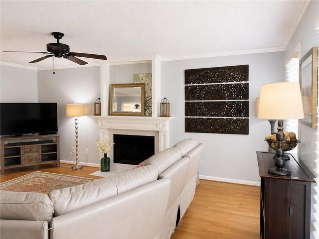 2059 Sanderlings Drive NW, Kennesaw, GA 30152