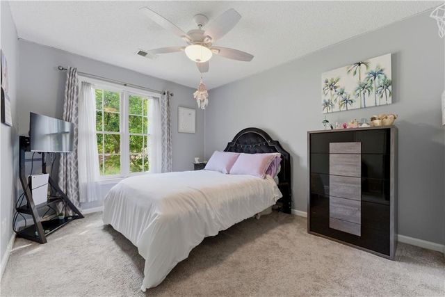 2059 Sanderlings Drive NW, Kennesaw, GA 30152