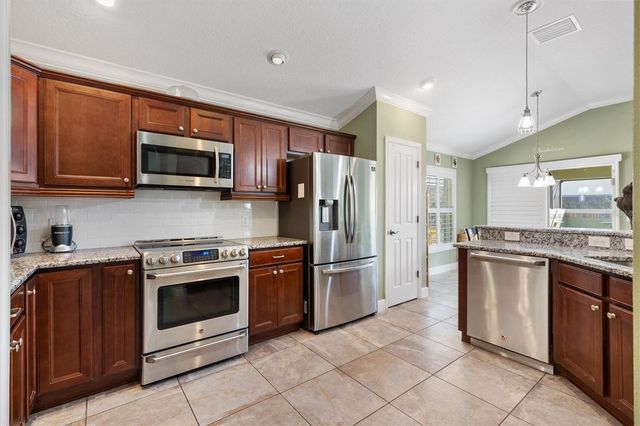 2632 BUTTONWOOD RUN, The Villages, FL 32162