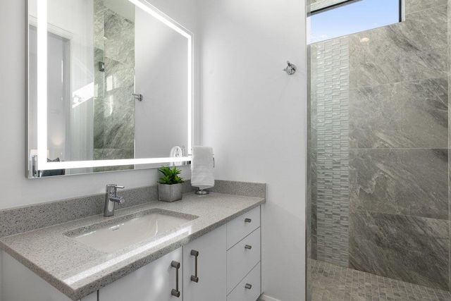 402 Lighthouse DR, Horseshoe Bay, TX 78657