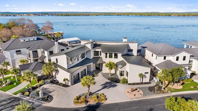 402 Lighthouse DR, Horseshoe Bay, TX 78657