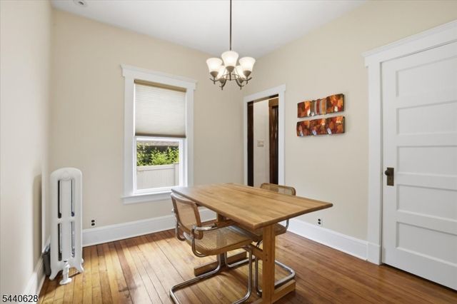 559 Parkview Ave, Westfield Town, NJ 07090