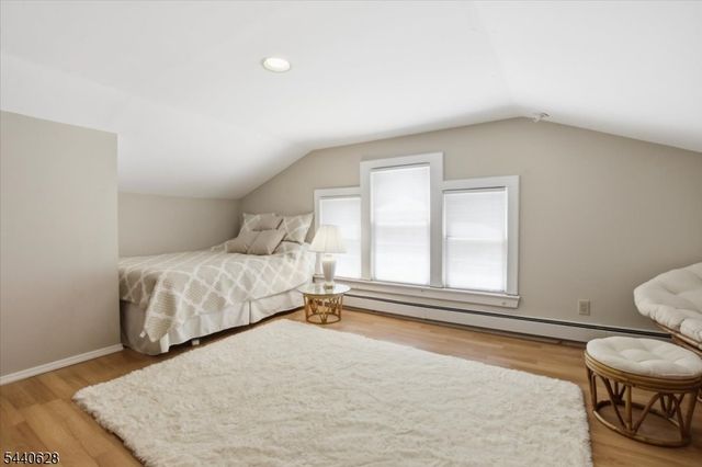 559 Parkview Ave, Westfield Town, NJ 07090