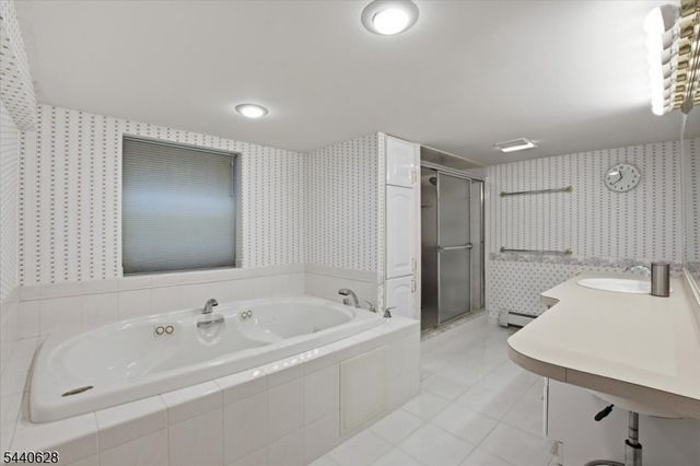 559 Parkview Ave, Westfield Town, NJ 07090