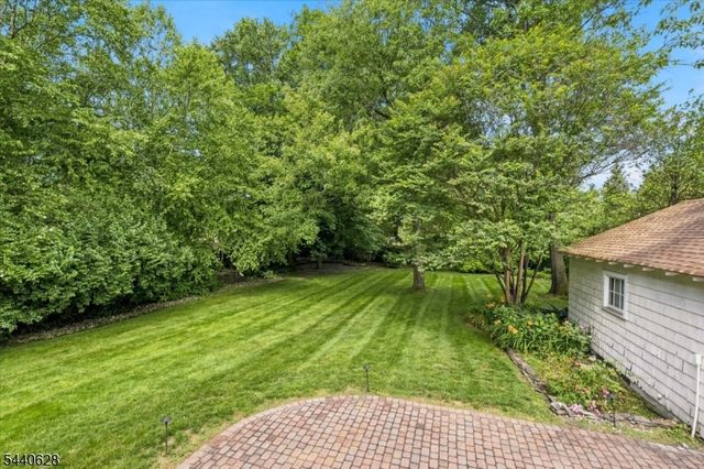 559 Parkview Ave, Westfield Town, NJ 07090