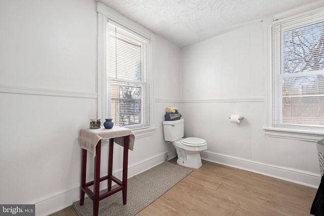 2 LOWER OAK ST, Wilmington, DE 19805