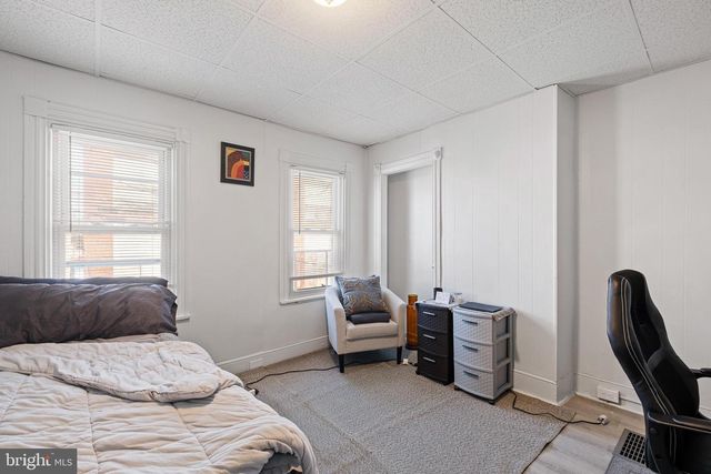 2 LOWER OAK ST, Wilmington, DE 19805