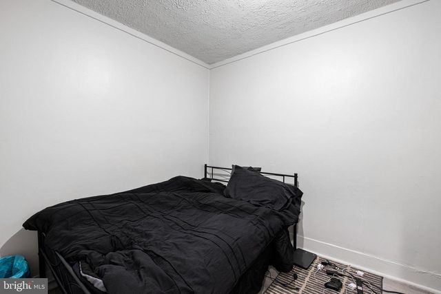 2 LOWER OAK ST, Wilmington, DE 19805