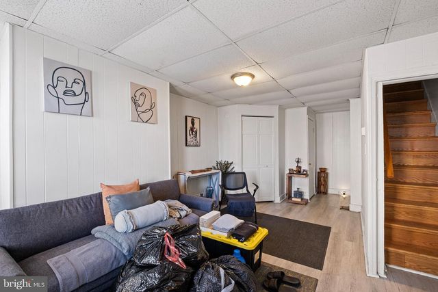 2 LOWER OAK ST, Wilmington, DE 19805