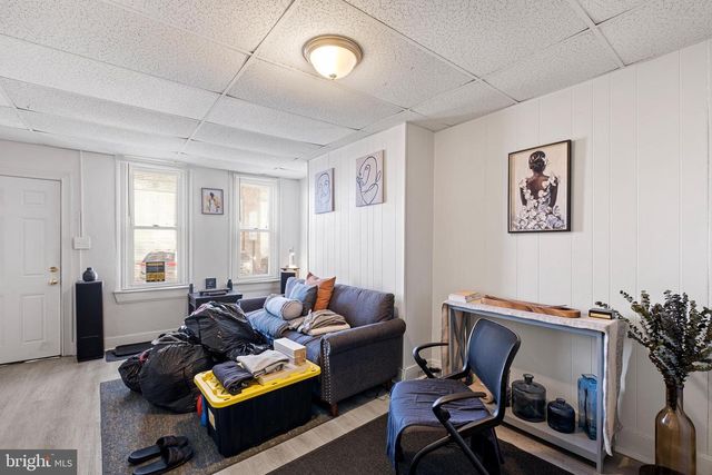 2 LOWER OAK ST, Wilmington, DE 19805