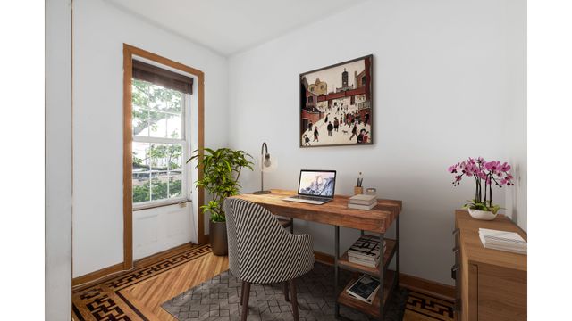 315 E 28TH Street, New York City, NY 11226