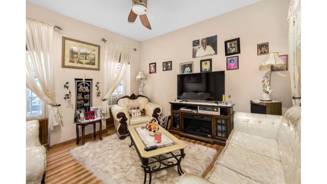 315 E 28TH Street, New York City, NY 11226