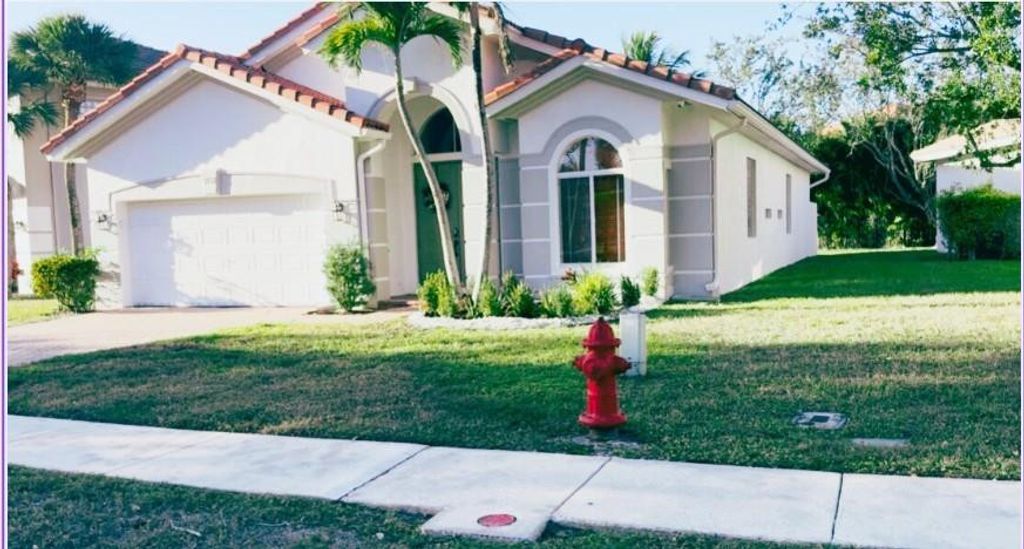9139 Citrus Isle Lane, Lake Worth, FL 33467
