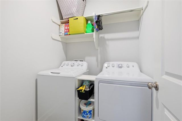 4420 SW Tanzanite Circle, Lee's Summit, MO 64082