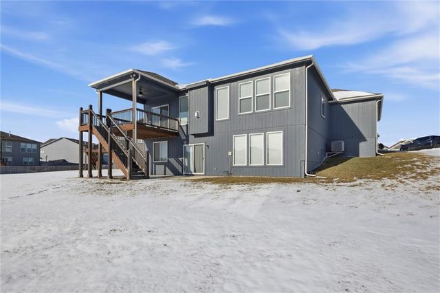 4420 SW Tanzanite Circle, Lee's Summit, MO 64082