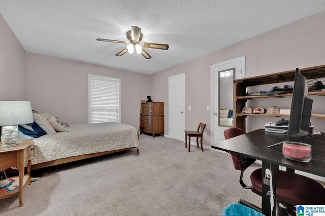 425 ARMSTRONG DRIVE, Hayden, AL 35079