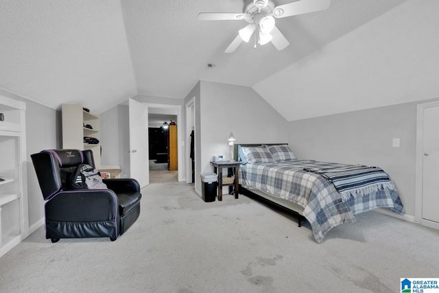 425 ARMSTRONG DRIVE, Hayden, AL 35079