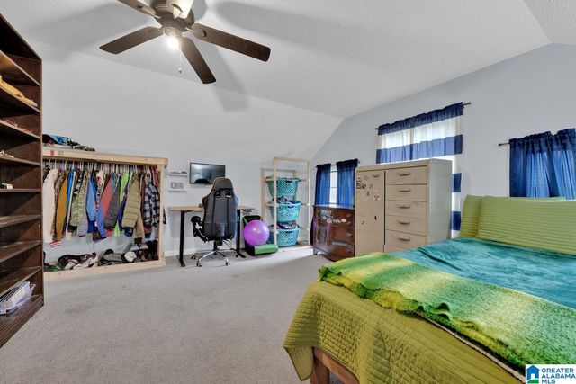 425 ARMSTRONG DRIVE, Hayden, AL 35079