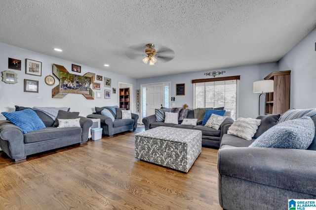 425 ARMSTRONG DRIVE, Hayden, AL 35079