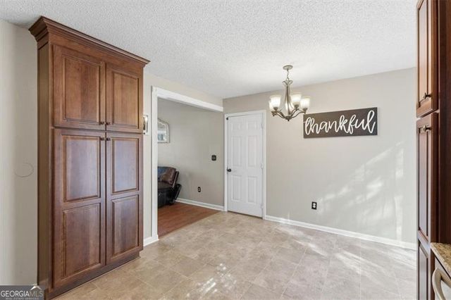 23 LAZY WATER Drive, Euharlee, GA 30120