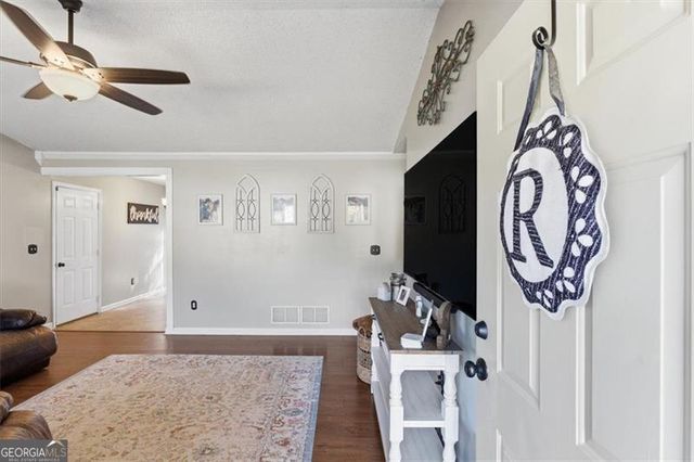 23 LAZY WATER Drive, Euharlee, GA 30120