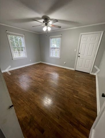 635 Cleveland St, Pulaski, TN 38478