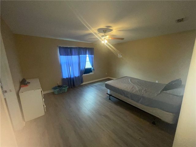3149 Boar Thicket Dr, Corpus Christi, TX 78414