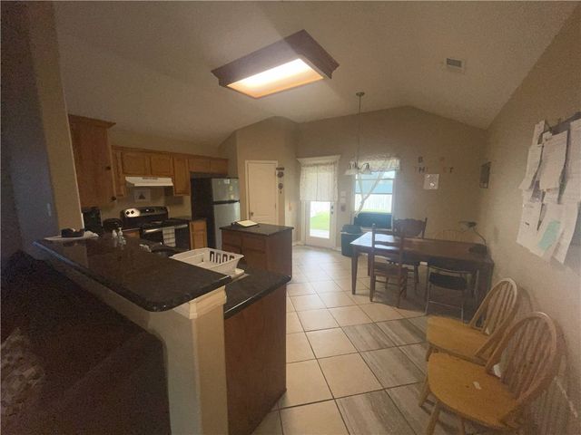 3149 Boar Thicket Dr, Corpus Christi, TX 78414