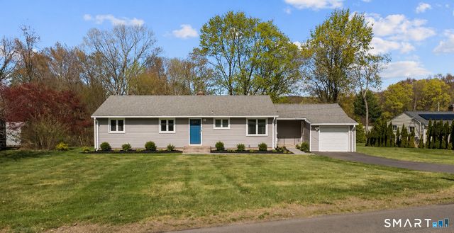35 Fans Rock Road, Hamden, CT 06518