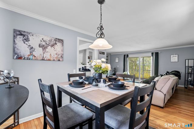 35 Fans Rock Road, Hamden, CT 06518