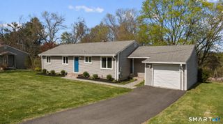 35 Fans Rock Road, Hamden, CT 06518