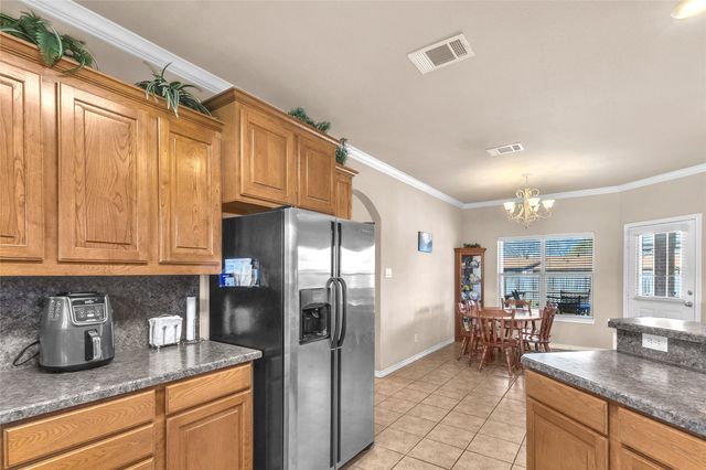 300 W McAfee Street, Mabank, TX 75147