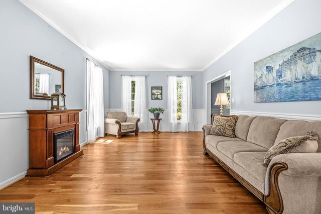 16050 HAMILTON STATION RD, Waterford, VA 20197