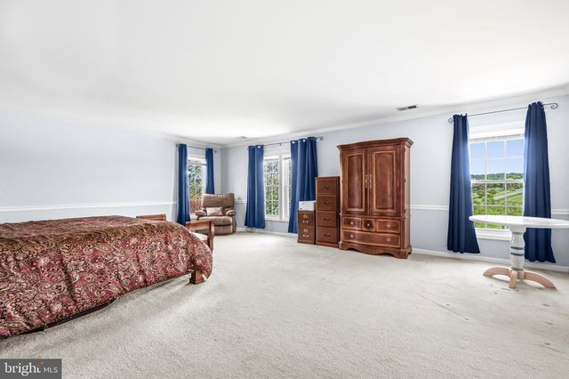16050 HAMILTON STATION RD, Waterford, VA 20197