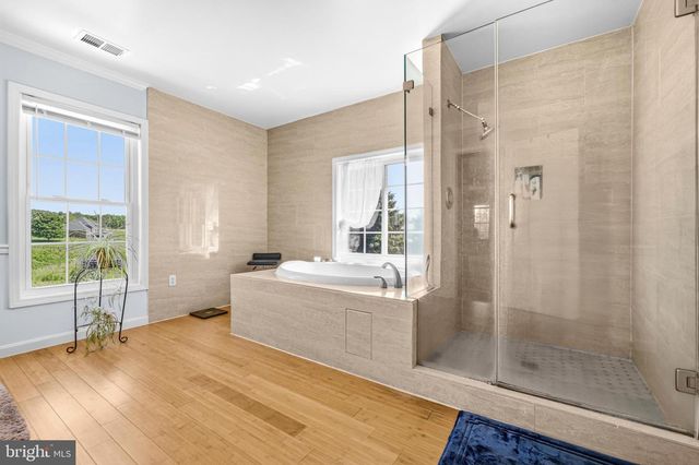 16050 HAMILTON STATION RD, Waterford, VA 20197