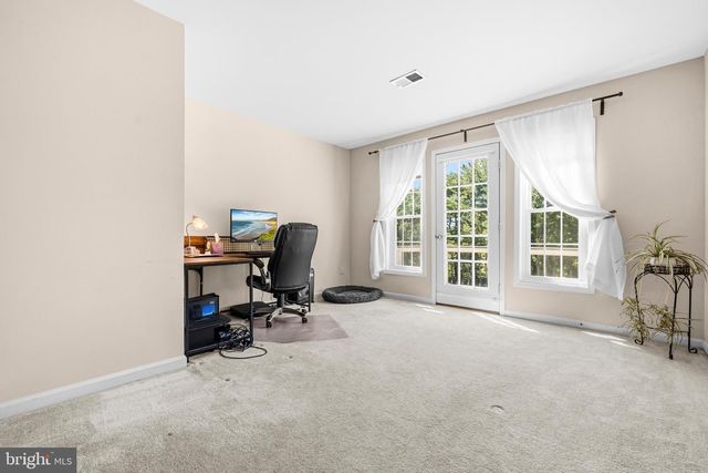 16050 HAMILTON STATION RD, Waterford, VA 20197