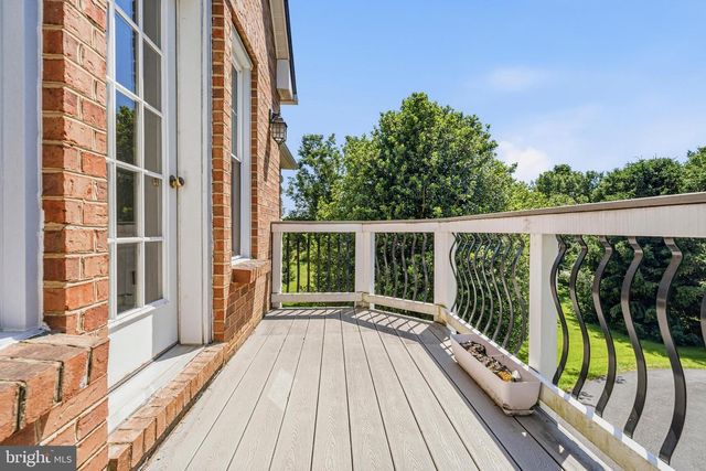 16050 HAMILTON STATION RD, Waterford, VA 20197