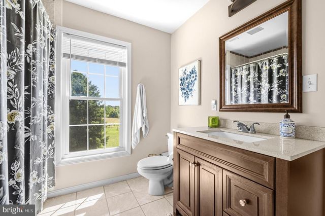 16050 HAMILTON STATION RD, Waterford, VA 20197