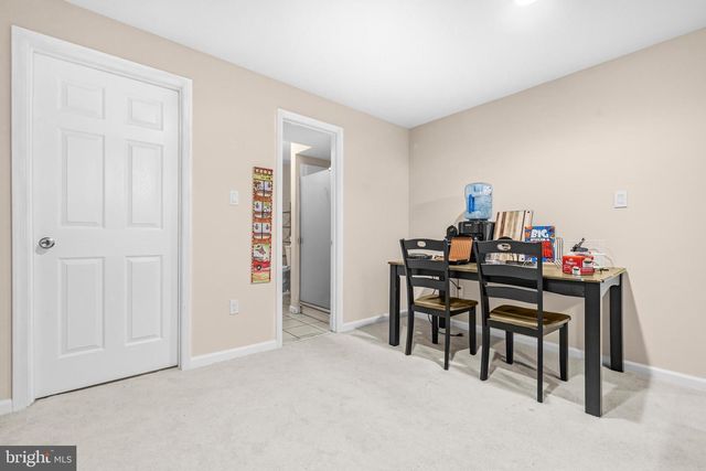 16050 HAMILTON STATION RD, Waterford, VA 20197