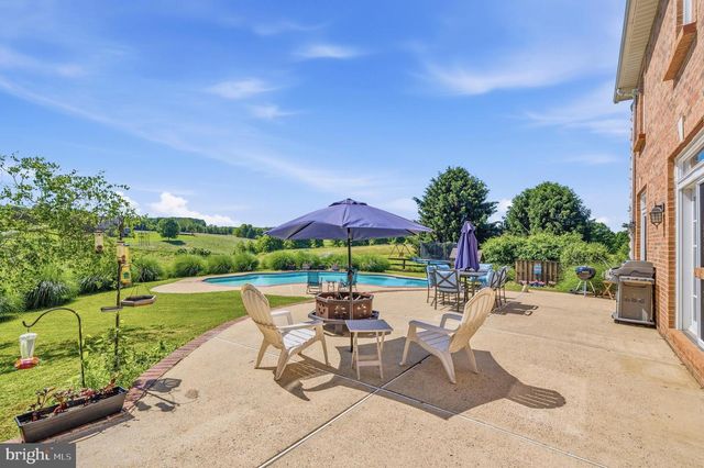 16050 HAMILTON STATION RD, Waterford, VA 20197