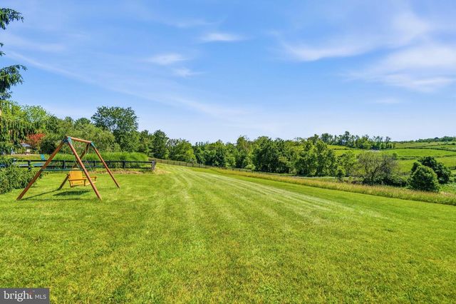 16050 HAMILTON STATION RD, Waterford, VA 20197