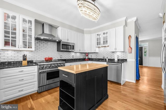 16050 HAMILTON STATION RD, Waterford, VA 20197