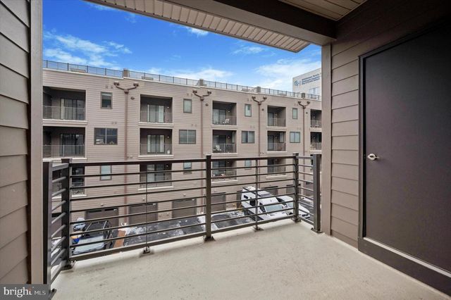 807 LAKEVIEW CT, King Of Prussia, PA 19406