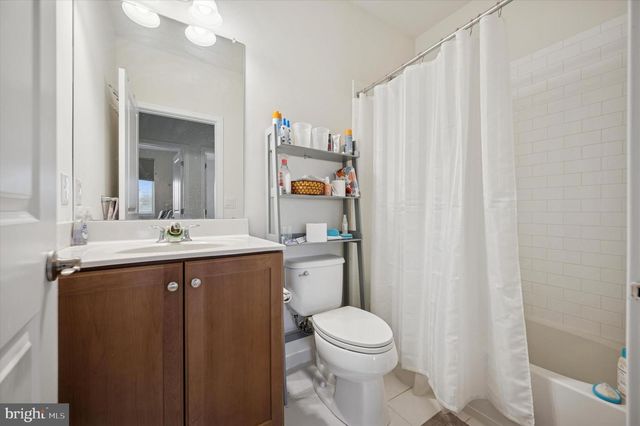 807 LAKEVIEW CT, King Of Prussia, PA 19406