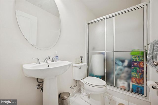 807 LAKEVIEW CT, King Of Prussia, PA 19406