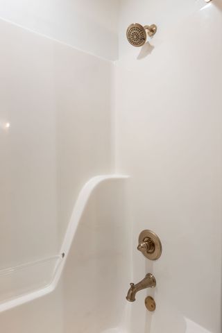 223 Cool Waters Ct, Christiana, TN 37037