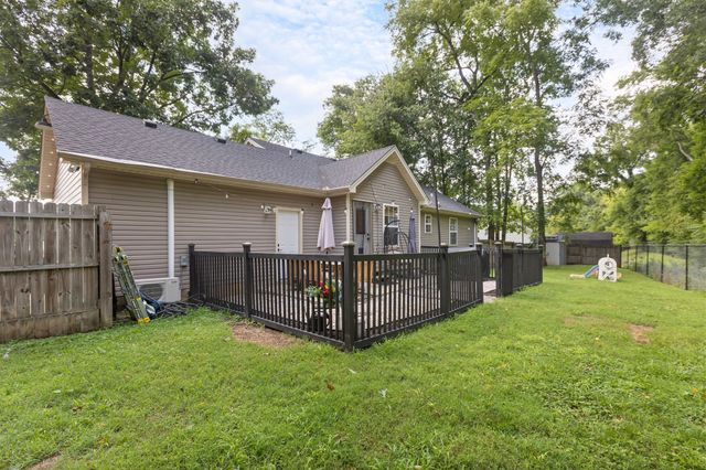 223 Cool Waters Ct, Christiana, TN 37037