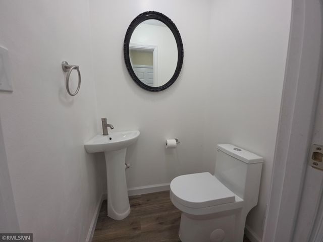 853 Conway Street, Saint Paul, MN 55106