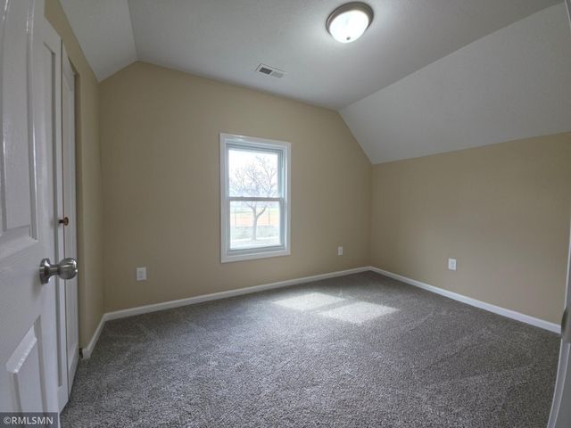 853 Conway Street, Saint Paul, MN 55106